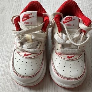Nike Force 1 toddler sneaker size 5c